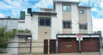 Edificio en Venta, Pueblo Nuevo