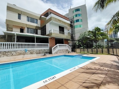 Casa en Venta, Lomas del Mayab (Negociable)