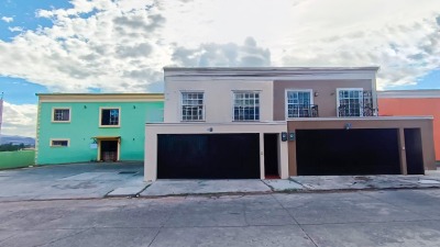 Casa Amueblada en Alquiler, Residencial El Trapiche