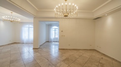 Apartmento en Alquiler, Lomas del  Guijarro Sur 