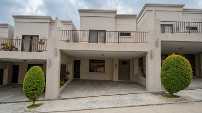 Casa en Alquiler, Residencial El Sauce Villa Nopoles