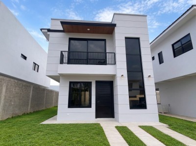 Casa en Venta, Jardines del Valle